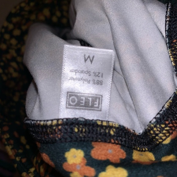 FLEO SHORTS HIGH RISE - Picture 3 of 3